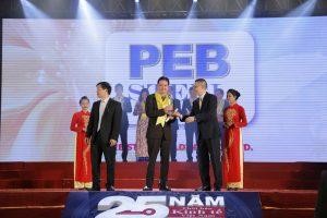 PEB Steel’s representative received Golden Dragon Award 2015.