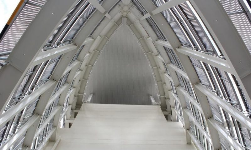 Mái vòm thép do PEB Steel thiết kế và thi công