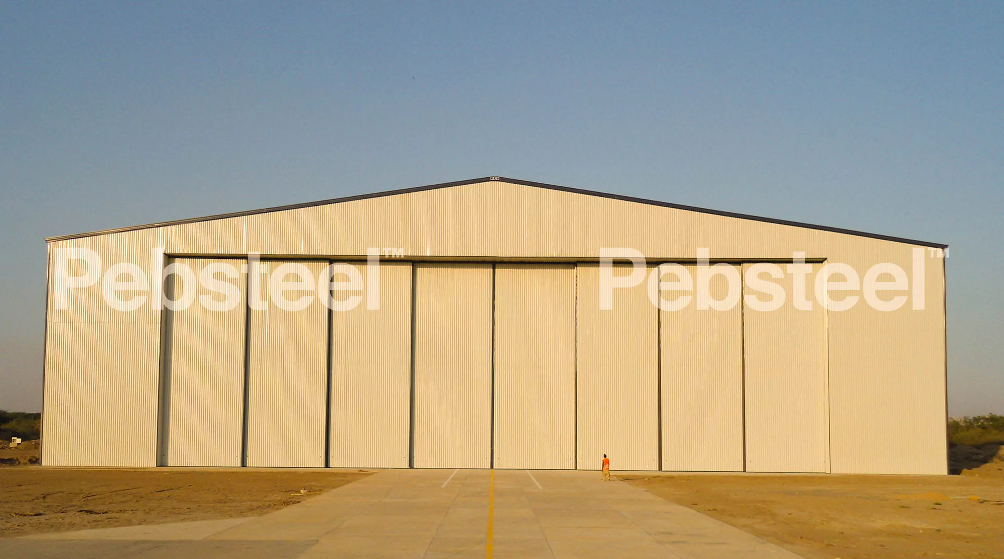 Xây dựng kho chứa máy bay - Steel Structured Aircraft Factory Project