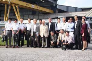 Representatives of PEB Steel and Japanese business group took photos after the visit to the steel factory