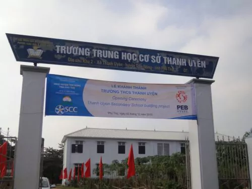 Trường THCS Thanh Uyên, huyện Tam Nông, tỉnh Phú Thọ trong ngày Lễ Khánh thành