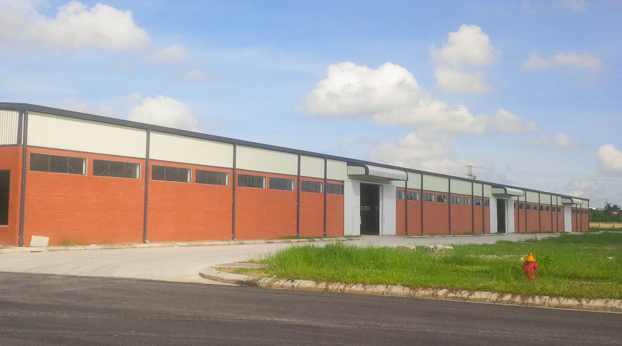 Xây dựng nhà xưởng sản xuất đồ may mặc - Steel Structured Garment Factory