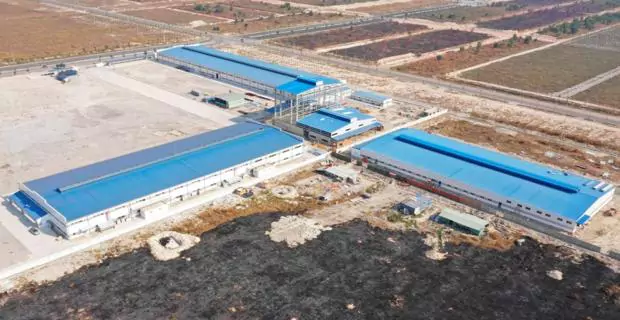 Màu PEB Blue trong nhà thép - PEB Blue in Pre Engineered Steel Building