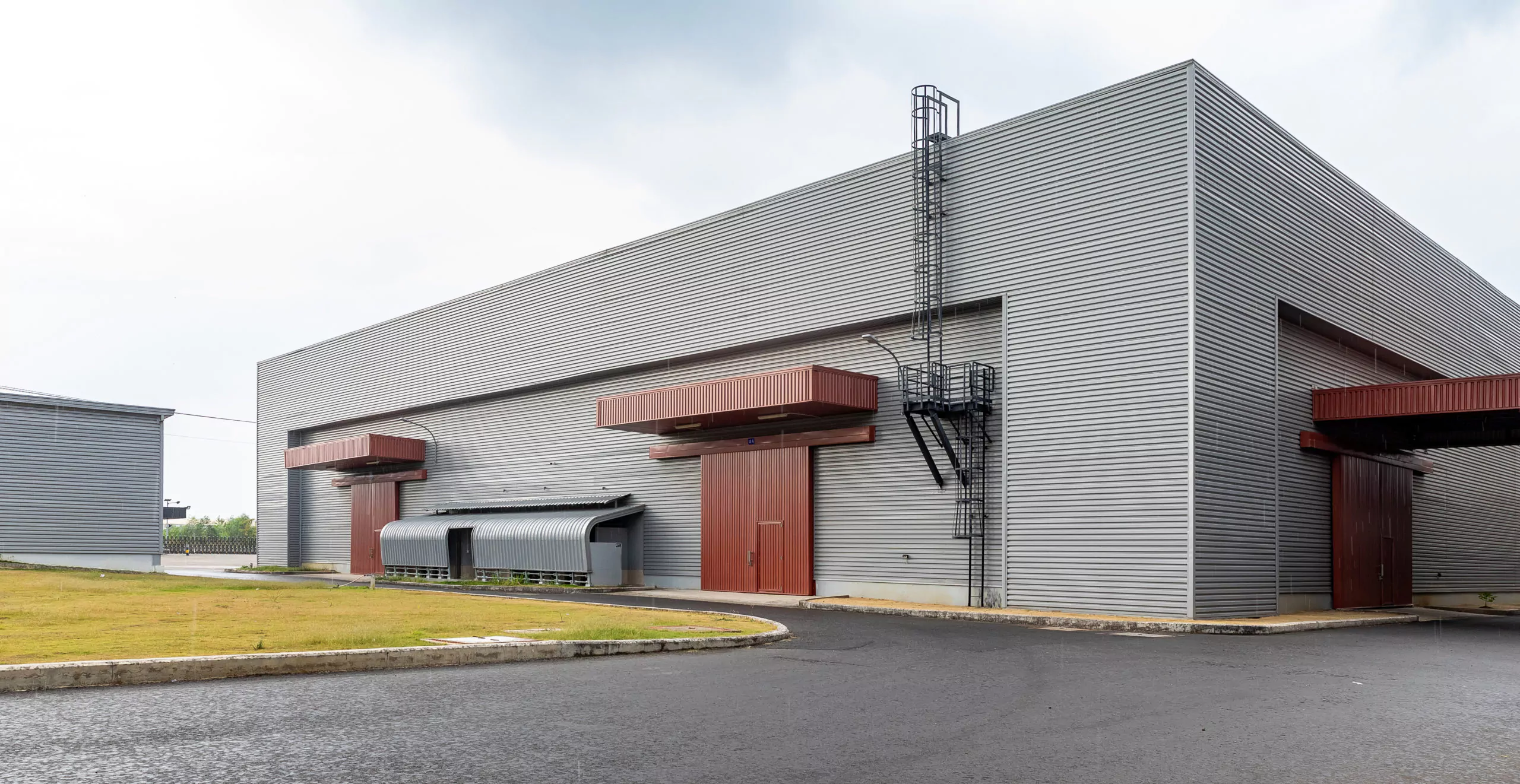 Steel Building and Steel Structure Provider