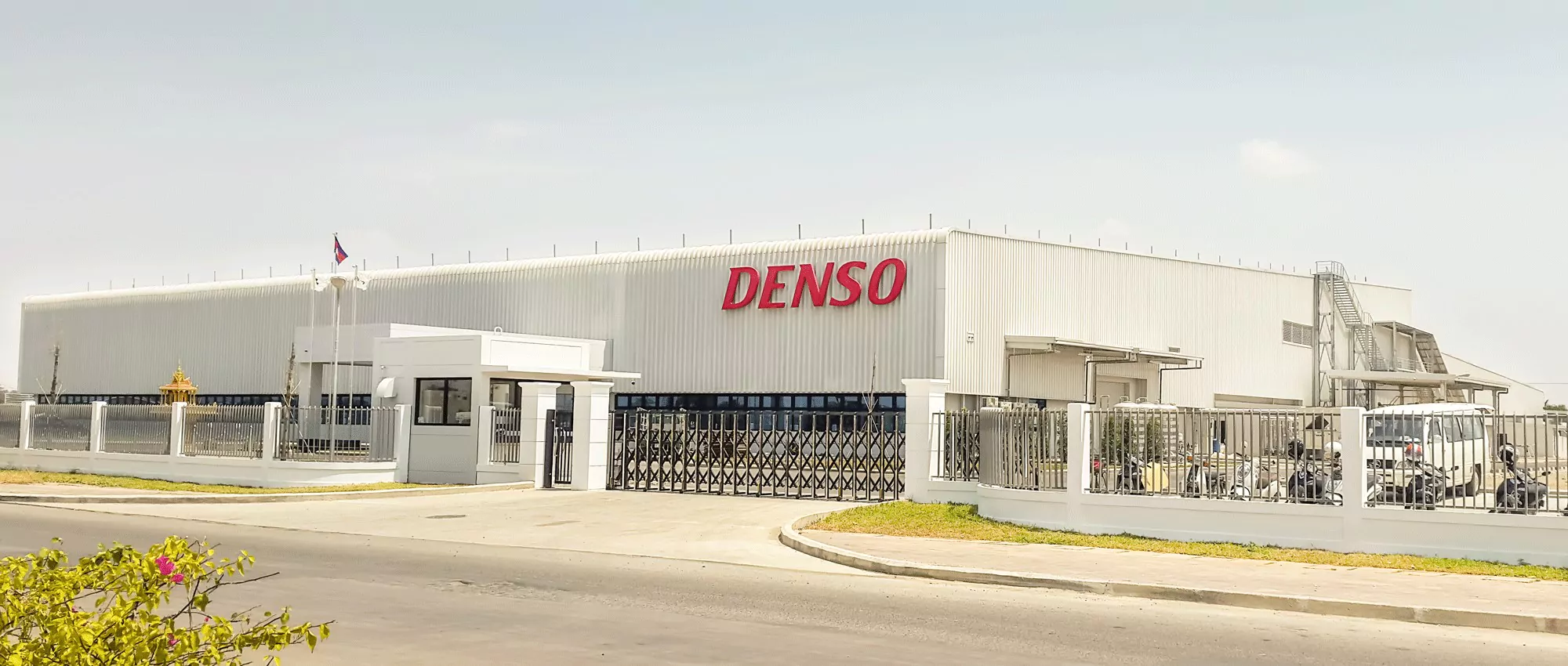 Một nhà máy sản xuất bằng thép tiền chế do Pebsteel thực hiện.