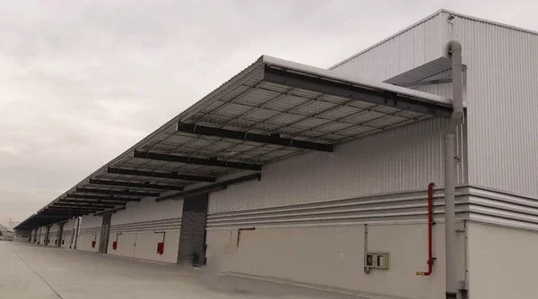 Prefabricated steel frame warehouse design with large roof