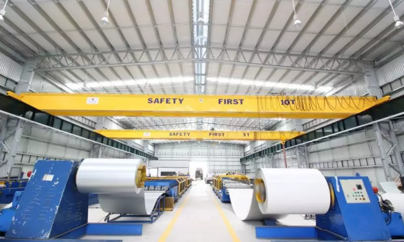 Types of Factory Cranes & Installation Methods