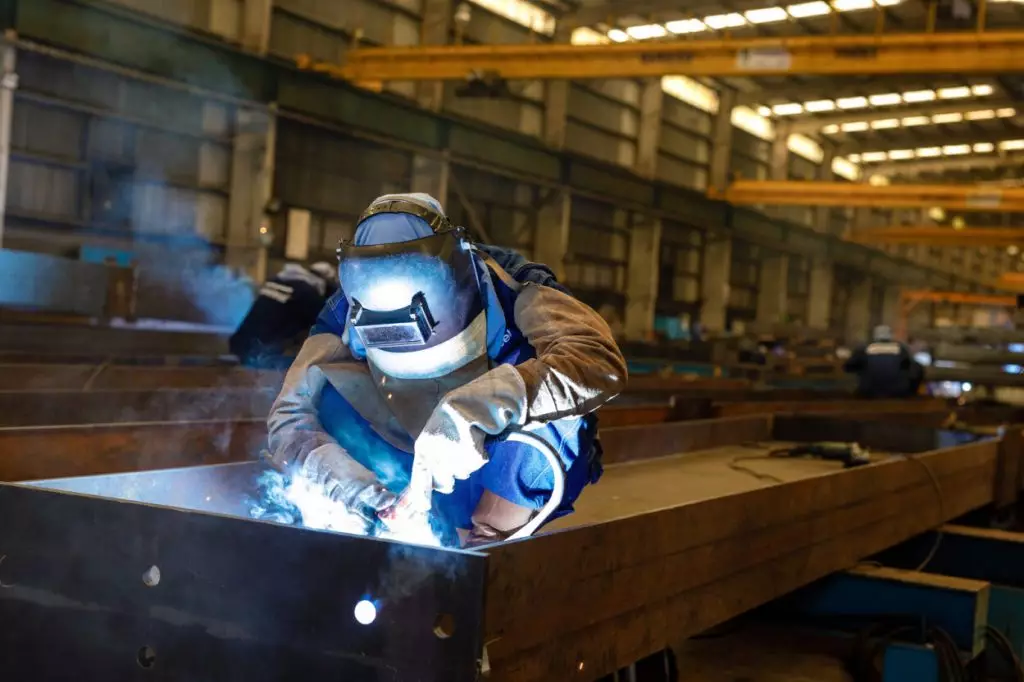 Structural steel and plate fabrication involves manufacturing steel components