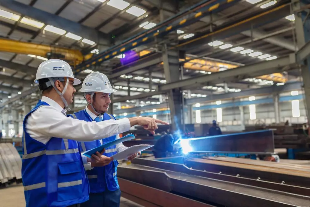 Ultrasonic testing and microstructural analysis methods are commonly applied to inspect weld joints.