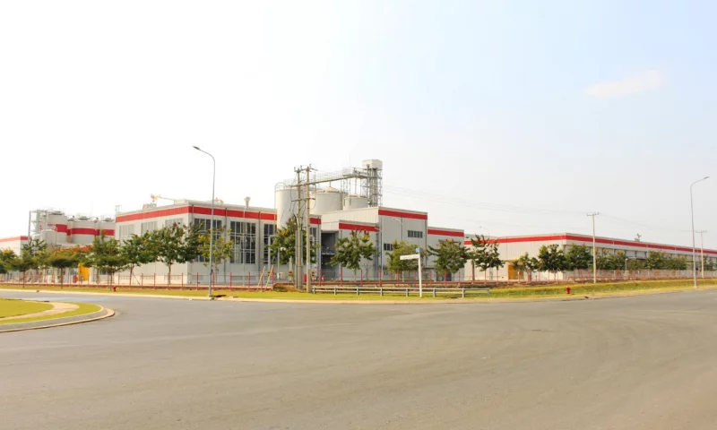 The components of raw materials for constructing pre fabricated steel breweries.