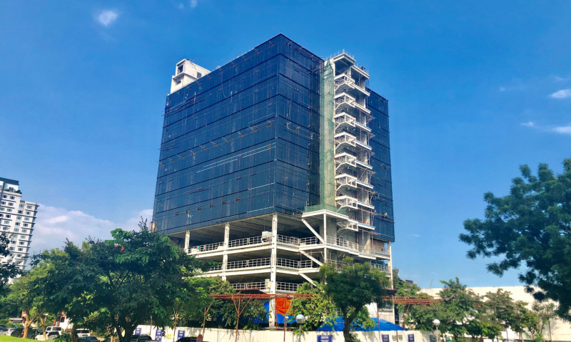 Optimizing the efficiency of prefabricated steel building construction.