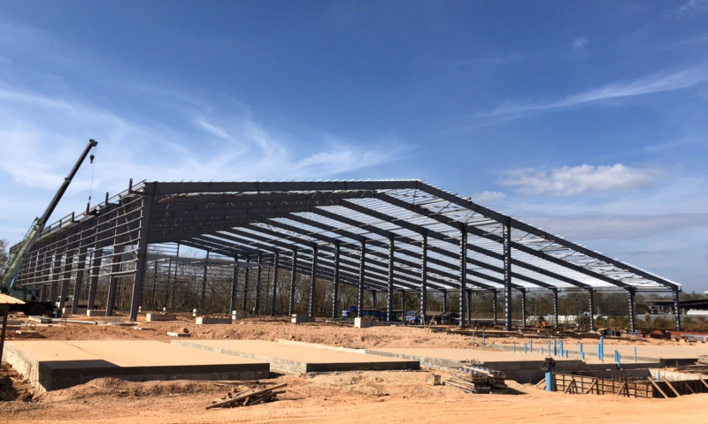 Using prefabricated steel helps to reduce the maintenance needed in the factory construction process