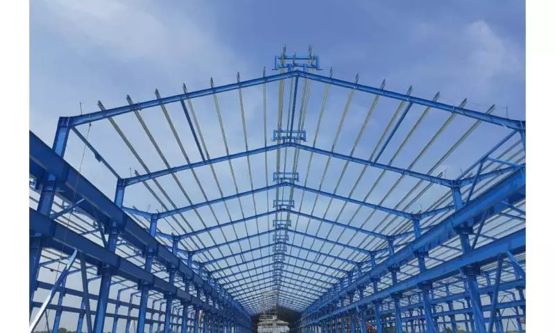 Advanced techniques in construction of prefab steel building