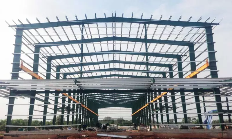 The building is built with steel structure