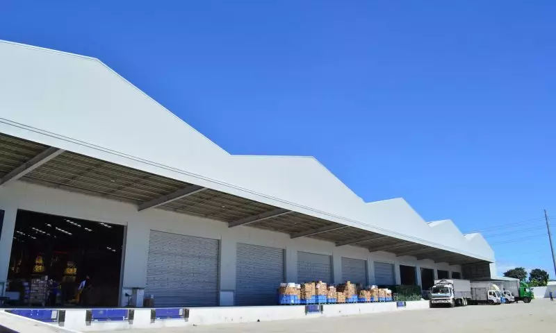 Important factors to consider when choosing materials for industrial warehouses construction