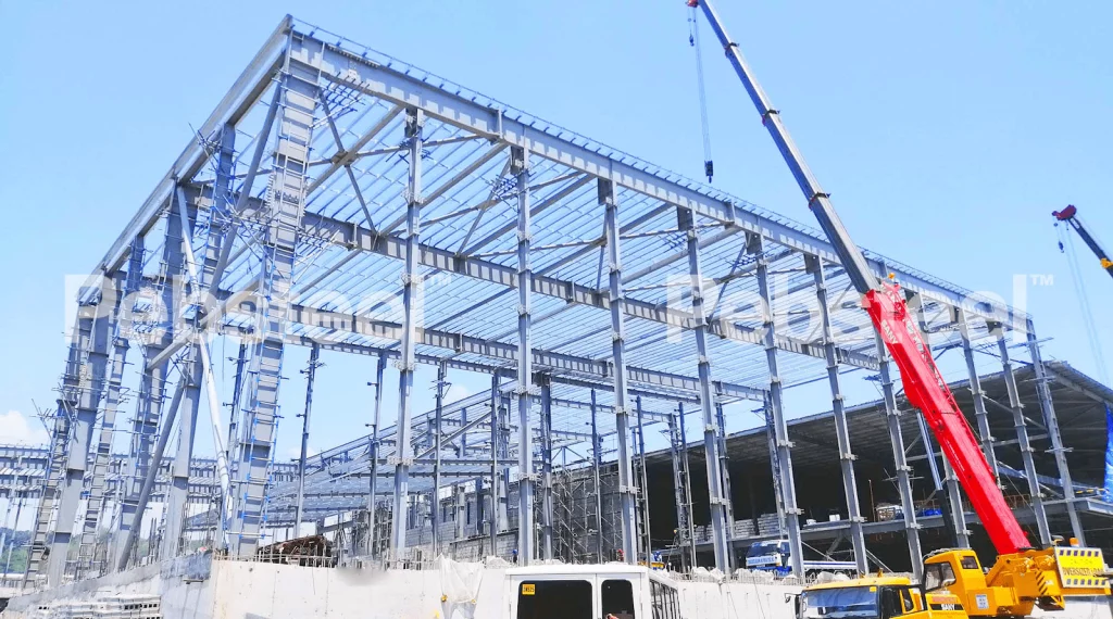 Installing cranes in the steel structure building