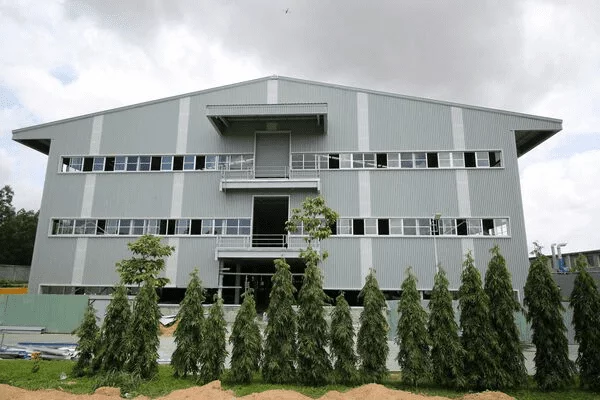 Industrial building designs are quite diverse for enterprises to choose from