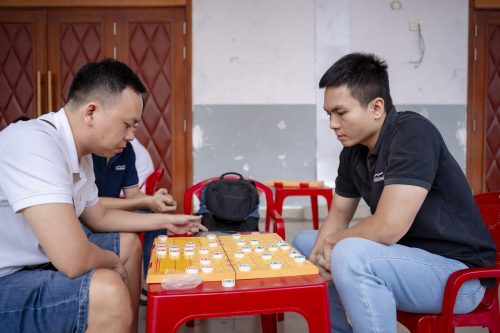 A tense and strategic chess match between Pebsteel players