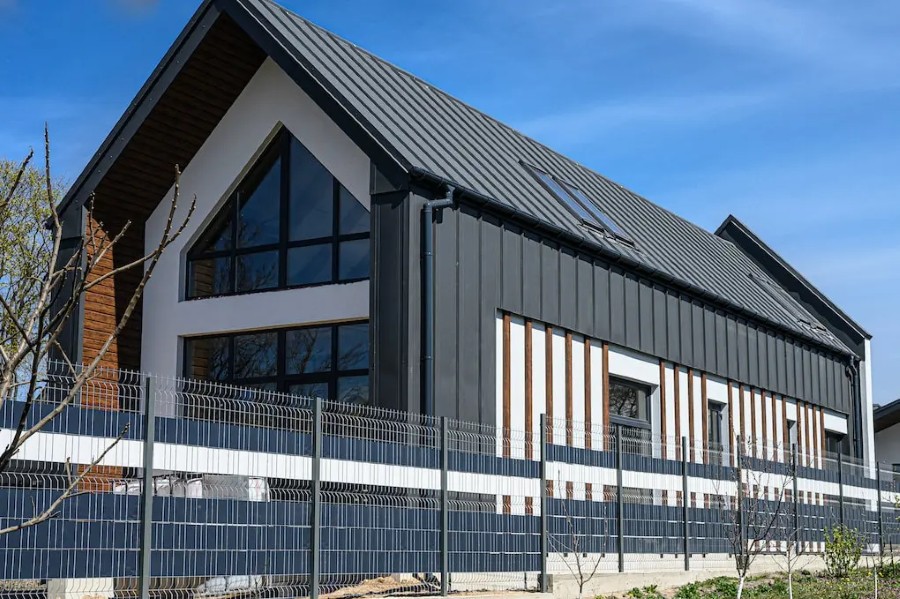 Types of Pre-Engineered Steel Warehouse Structures