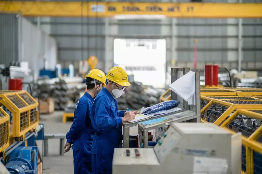 Mitigating risks in steel structure fabrication through advanced planning and quality control