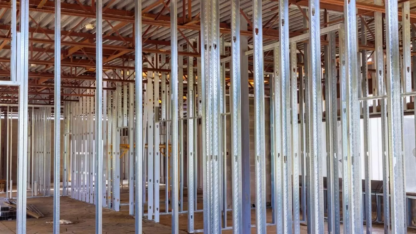 large commercial building uses steel beams profiles